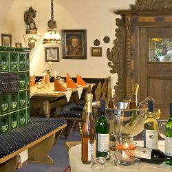 burggartenpalais-restaurant-weine